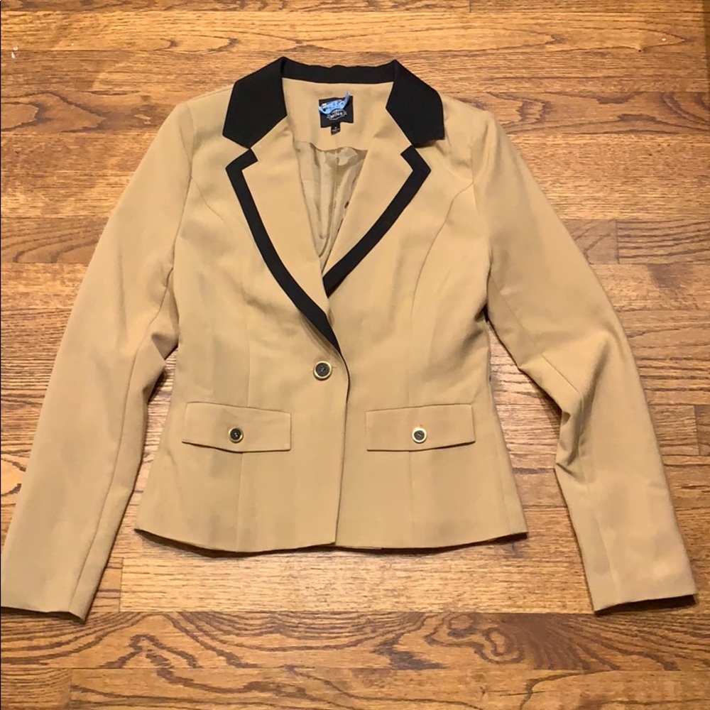 Mine Khaki & Tan Blazer size small